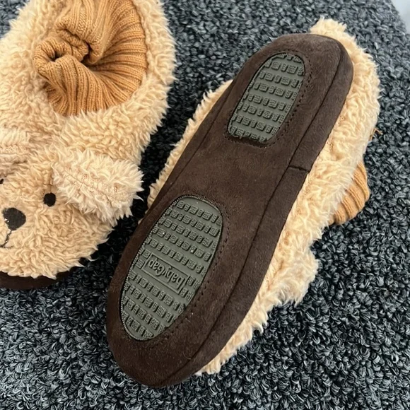 Slippers - Picture 2 of 2